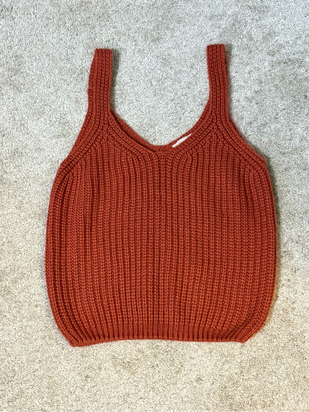 Francesca’s Harper Heritage Women's Rust Knit V-Neck Tank Top